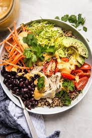 Bowl of quinoa-healthy fast food options for lunch - refer best 10 protein menu